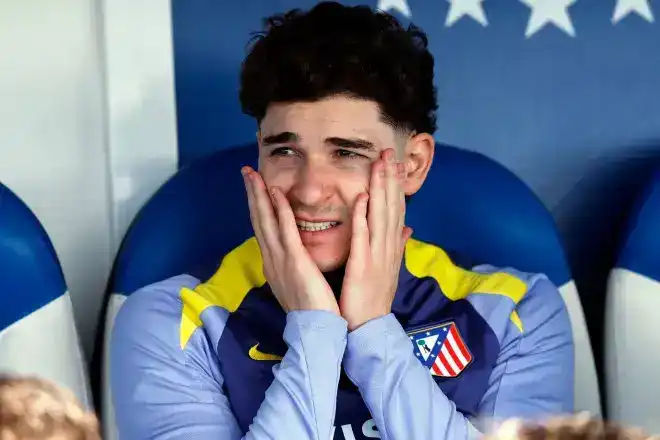 马卡：阿尔瓦雷斯今天前往训练场接受治疗，大概率出战阿森纳