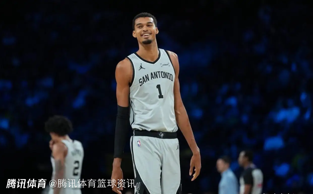 杰伦-布朗：我是联盟最强攻防一体球员 文班亚马是个外星人