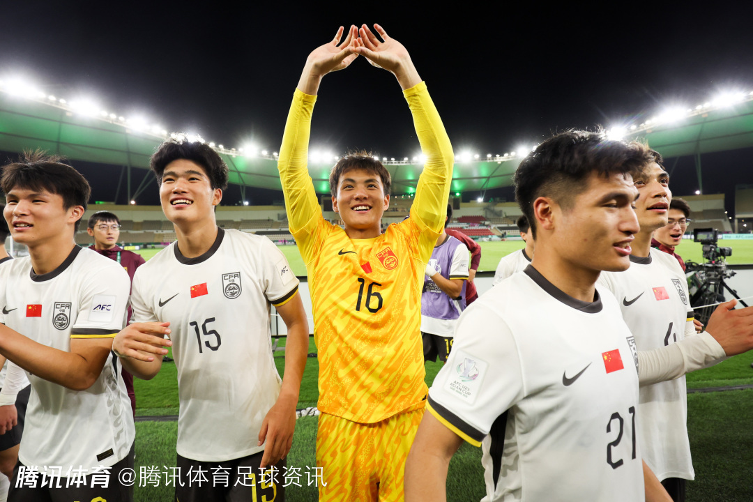 启蒙教练揭秘李昊童年：三年级被哄着改练守门 11岁便引中超球探关注