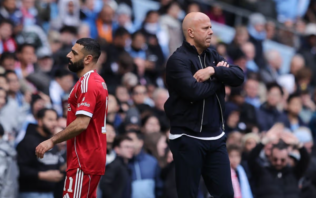 埃及名宿：萨拉赫离队是因为斯洛特的存在，斯洛特将他赶走了