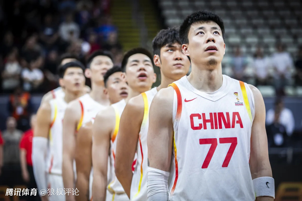 这次态度正确！FIBA官方点赞中国男篮：第四节风暴真是太猛了