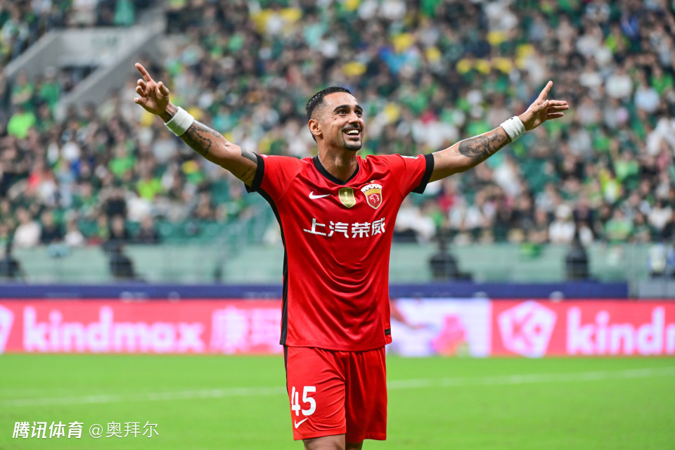 莱昂纳多2026首球！破149天球荒，吐舌头庆祝，蒯纪闻妙传