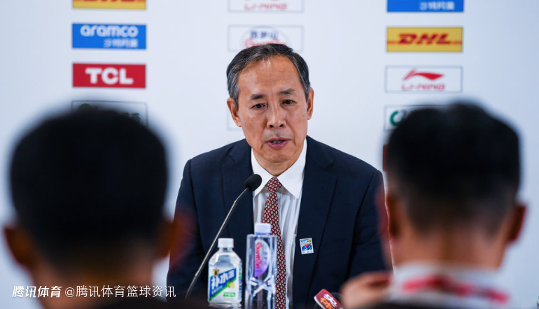 许利民：周琦因腰伤缺席对阵新疆比赛 新外援包括内外线位置都在寻找