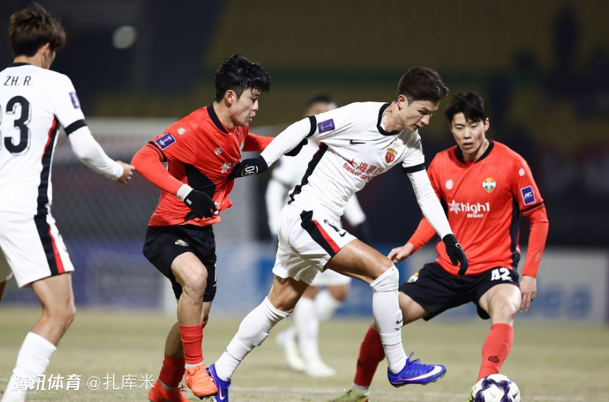 海港残阵靠新援全身而退！克劳德+安永佳或成新赛季攻防双核