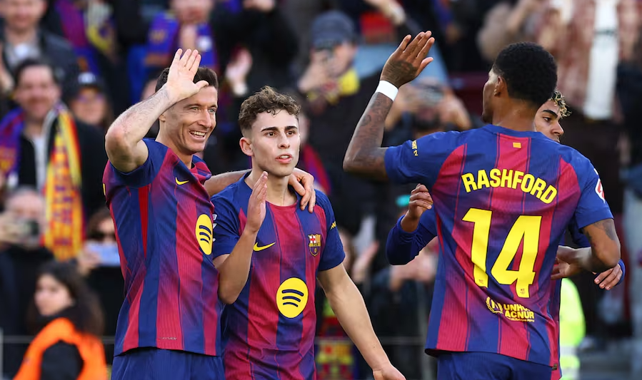 西甲：亚马尔连续5场进球巴萨3-0 莱万拔头筹新星处子球