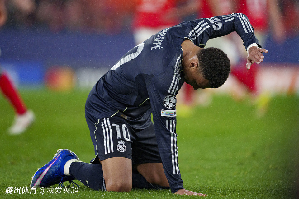 姆巴佩怒批全队：完全没想拼！活该无缘直通16强，被门将进球很丢人