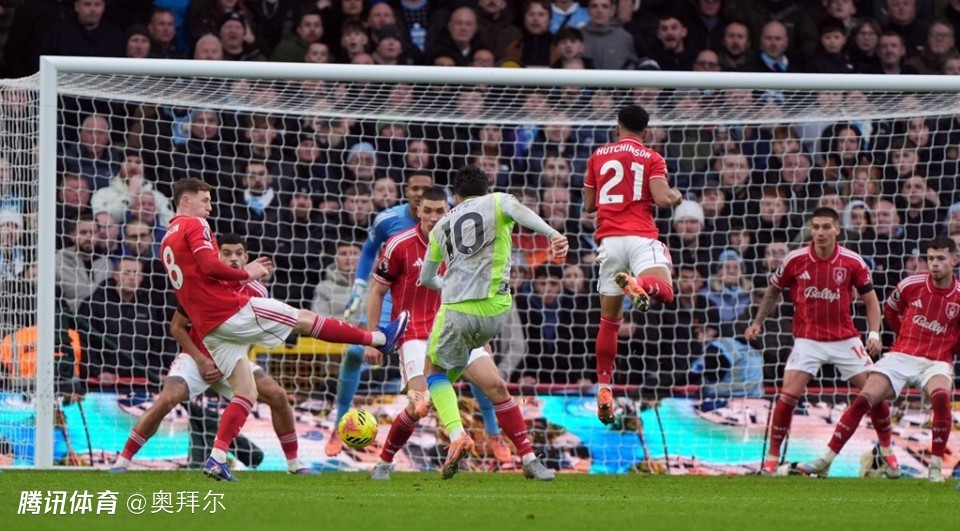 切尔基神奇一战！英超首次传射建功，破133天球荒，全队疯狂庆祝