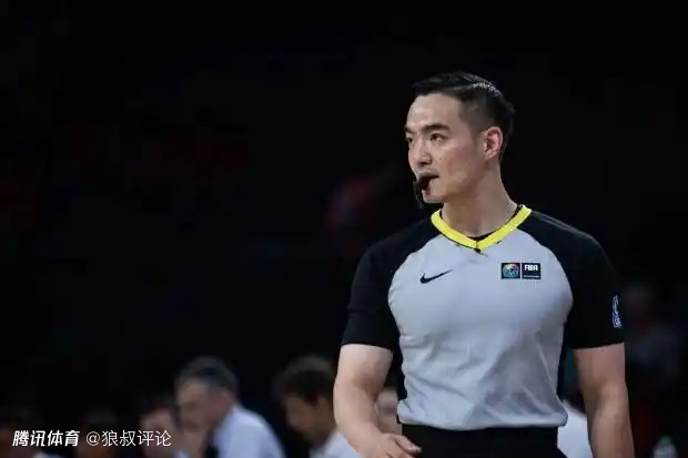 权威代表！中国裁判高昳杰和孙健入选26年9月女篮世界杯裁判名单