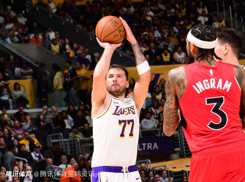 东契奇：当艾顿攻防两端保持专注对我们帮助很大 我会很享受接下来的8连客