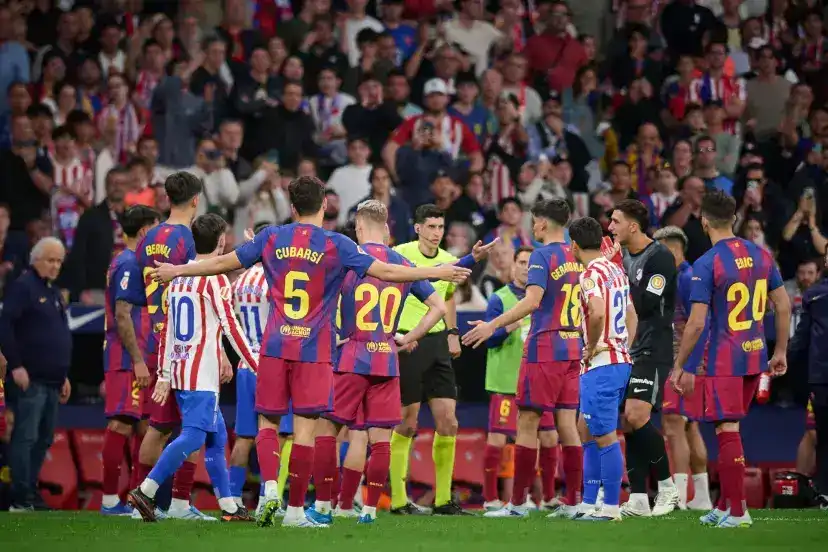 西足协公布VAR录音：取消马丁红牌是因为认定其先碰到球