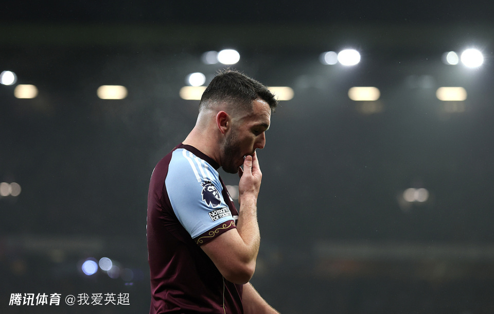 0-1！54岁埃梅里掉链子+主场11连胜终结，阿森纳狂喜：争冠2对手输球