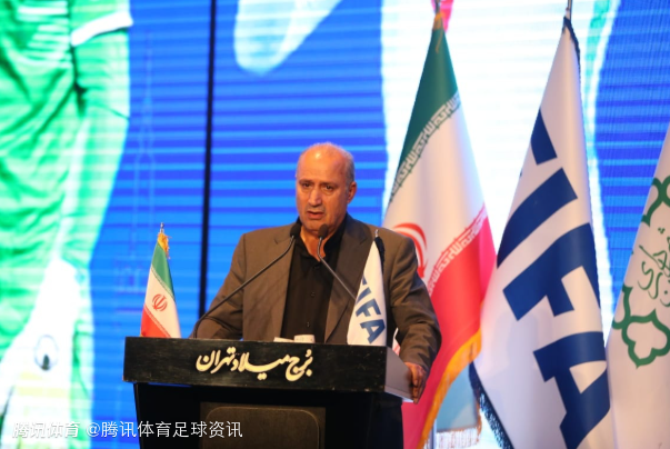 足协密切关注伊朗换场进展！新西兰主帅：仍按原计划备战 未收到变更通知