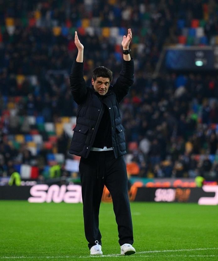 劳塔罗三连斩意甲历史第4人，为球迷炸伤对手道歉，国米2-0升班马