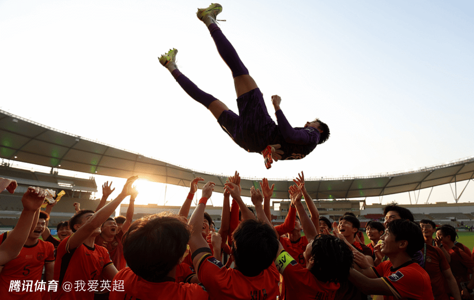 踢成东亚杯？U23亚洲杯4强出炉！半决赛对阵：日韩交手，中国VS越南