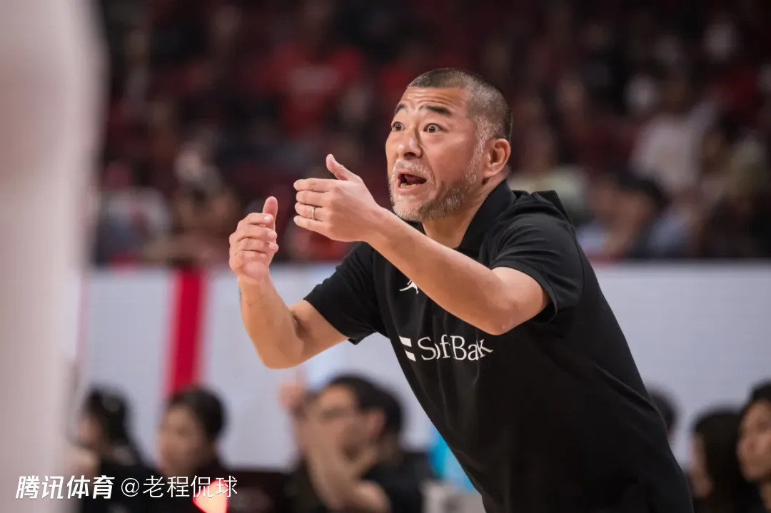 日本主帅：中国男篮是一支强队 我们表现精彩却没意义