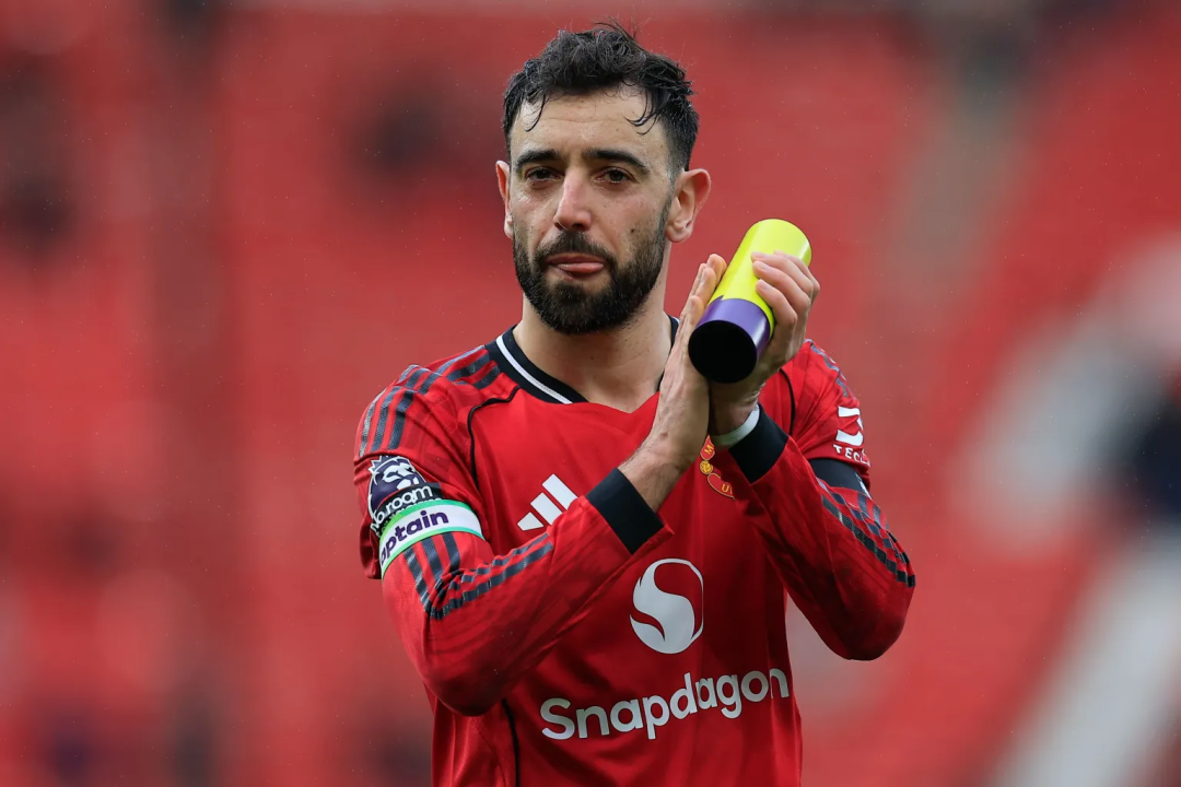 跟队：曼联绝对不放走B费，若锁定欧冠资格其未来便彻底确定