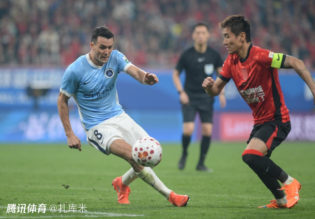 韦世豪：先丢1球全队都没有放弃，当队长的责任就是帮球队获胜