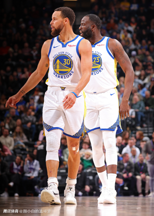 库里27分总得分超皮尔斯！勇士8人上双23记三分大胜爵士 李凯尔6+6