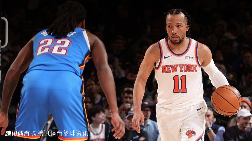 虚惊一场！布伦森腿部受伤返回更衣室 检查后重返赛场