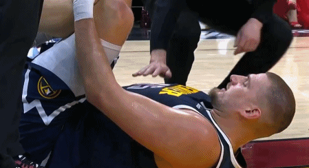 小阿德尔曼谈约基奇伤势：伤情如何需检查才知道 球队得收拾心情继续往前走