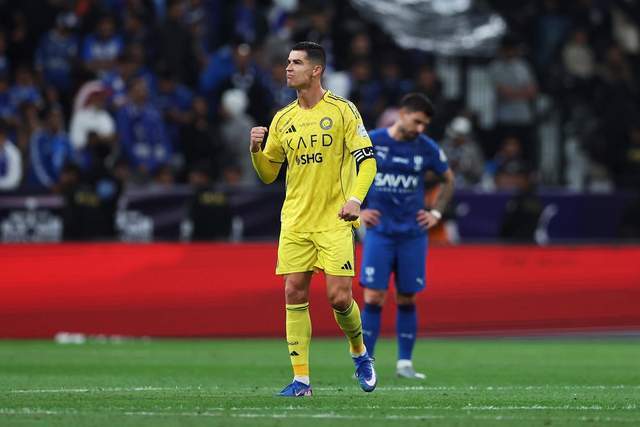 1-3！C罗解锁3大纪录，胜利德比遭逆转，4轮丢11分，夺冠已成奢望