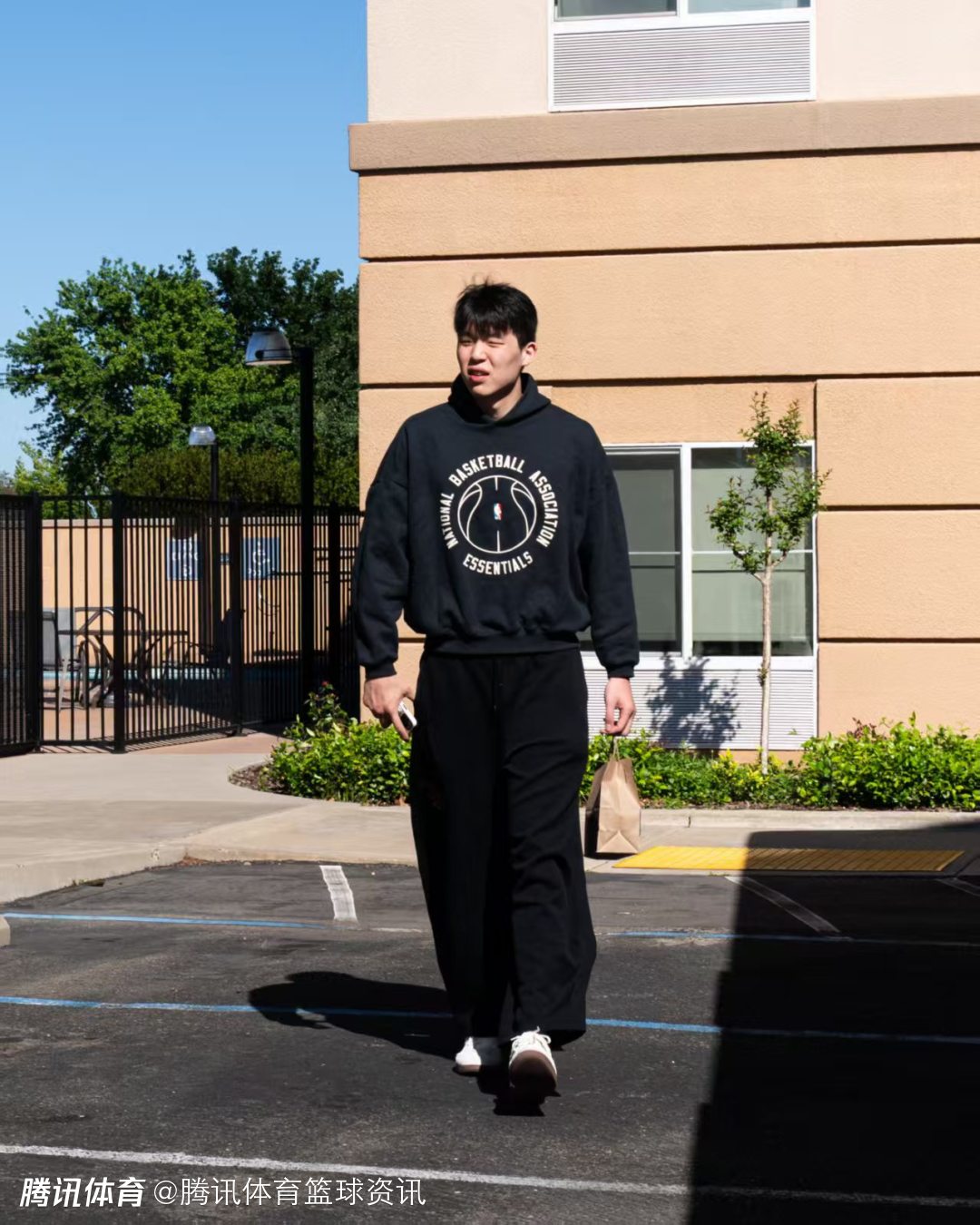 官方晒照：杨瀚森今日继续出战G联赛季后赛 西部半决赛对阵斯托克顿国王