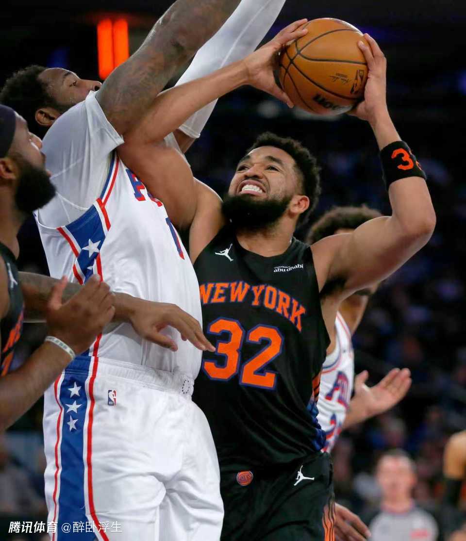 马克西30+9尼克斯遭76人终结6连胜 纽约4人组空砍86分