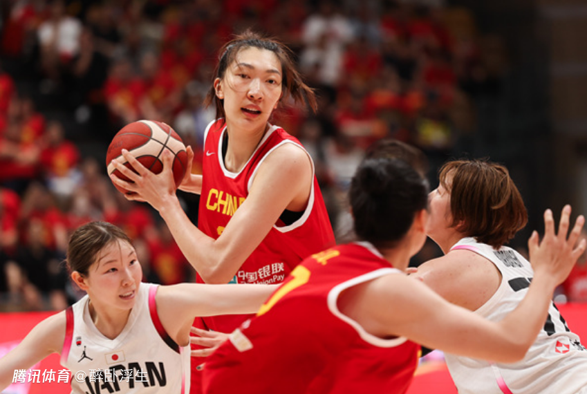 中国女篮世界杯资格赛12人名单：韩旭李月汝回归领衔 刘禹彤落选