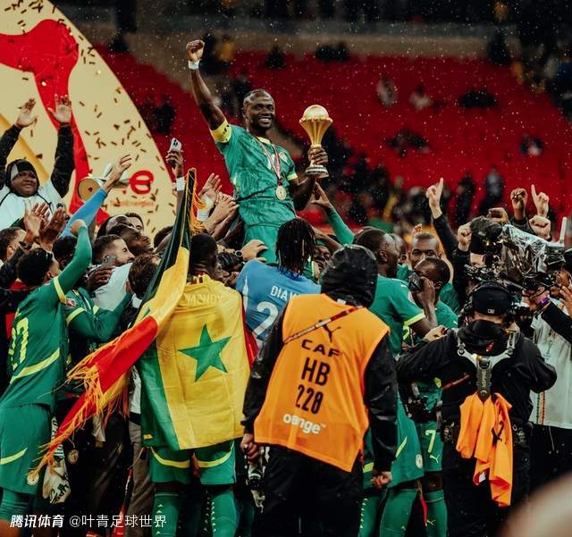 非洲杯夺冠！总统宣布：球员12万美元+1500平米土地 全国放假