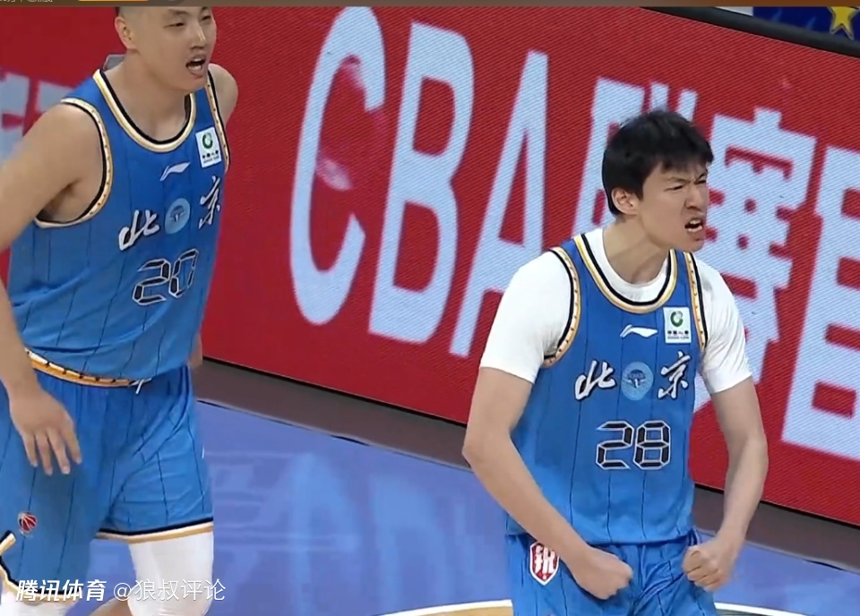 许利民：张鹏辉为队伍胜利投进了致胜关键球 没有白在他身上花费心血