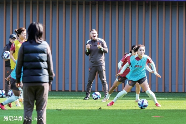米利西奇：8球惨败英格兰很痛苦也是经验，女足目标亚洲杯进决赛