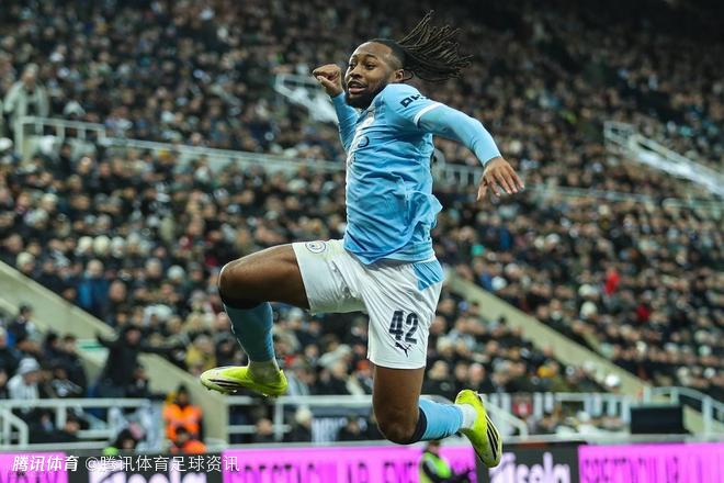 曼城旧将理查兹盛赞塞梅尼奥：他无缝融入 速度力量兼备且理解瓜帅战术