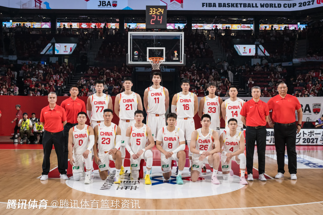 FIBA更新中国男篮名单：12名球员没有变化 明日16点对阵中国台北男篮