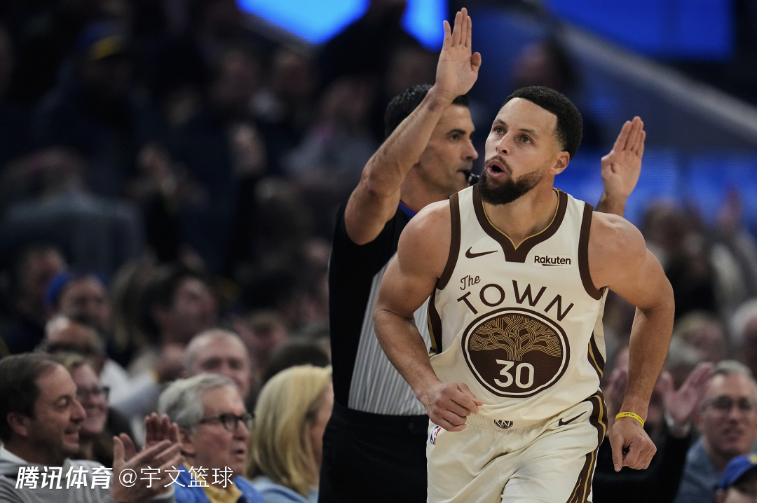 勇士狂胜34分送国王7连败垫底 库里27+10+6三分创赛季助攻新高