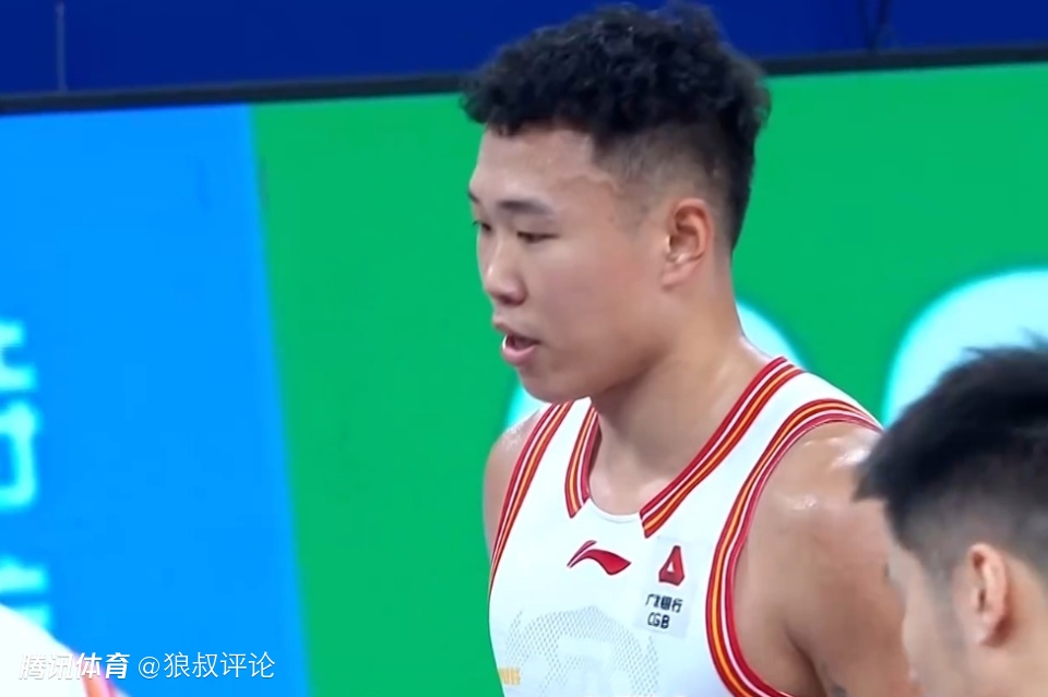 贺希宁：我家全是军人从小培养了一颗爱国心 国家队一直是我人生梦想