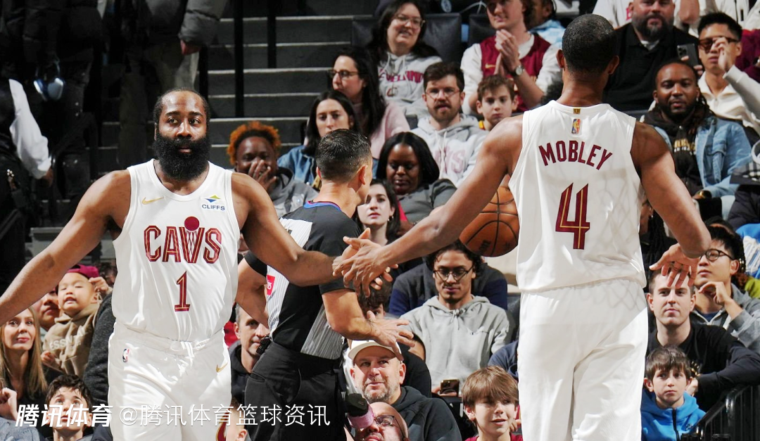 莫布利：我和哈登正努力打磨挡拆 没有完美的比赛拿下胜利最重要