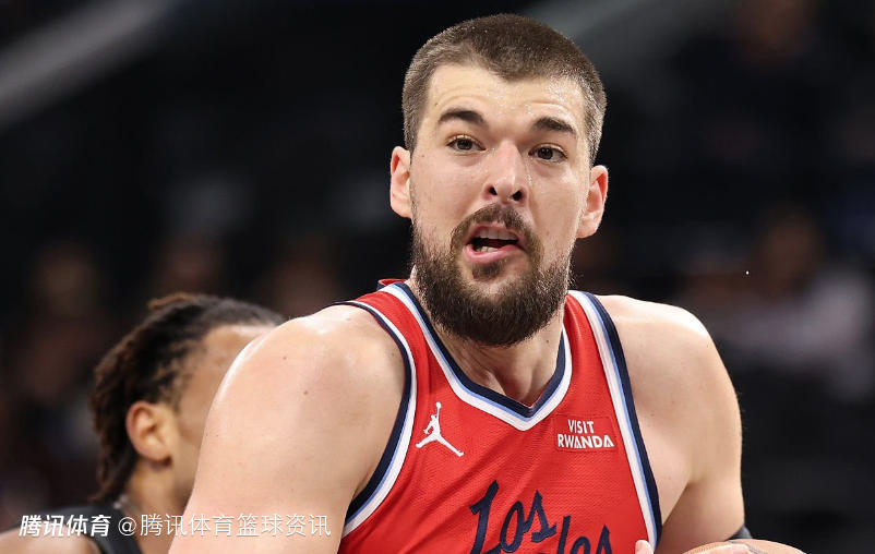 祖巴茨：想看球迷吃推特的视频 希望到时候有人能给我发链接