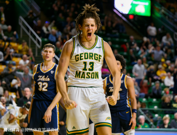 Shams：鹈鹕和奥杜罗签下双向合同 球员本季效力鹈鹕G联盟附属球队