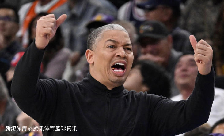 卢：布朗展现出超级球星的实力 下半场首发祖巴茨是根据比赛走势做出的调整