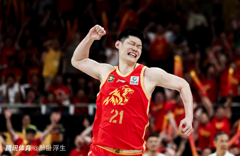 CBA首月奖项：胡金秋第9次月最佳率广厦第一 韦瑟斯庞首次当选