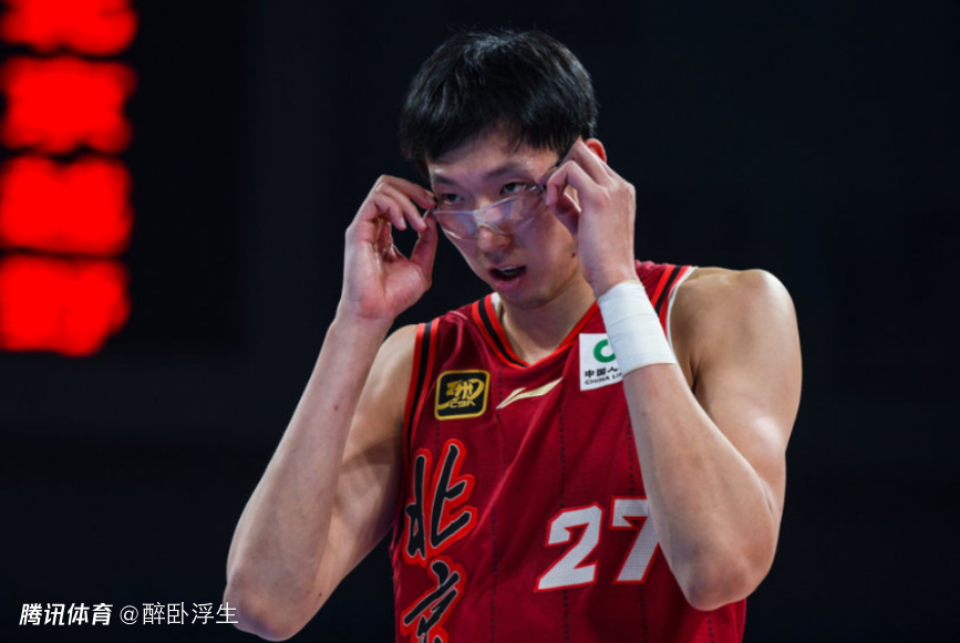 北京男篮伤病汇总：周琦完成腰伤治疗有望复出 陈盈骏鼻骨骨折回京