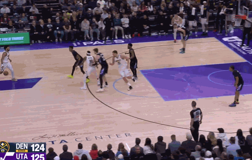 掘金vs爵士裁判报告出炉：双方各吃亏1次 约基奇抢板造犯规是错判