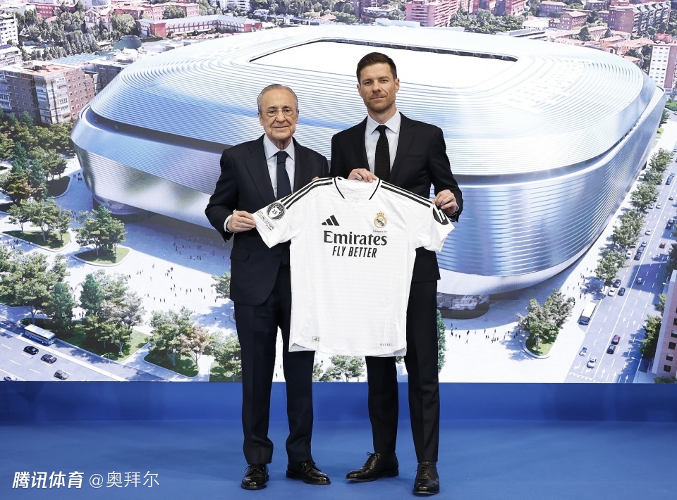 下课后阿隆索谏言：别惯着更衣室，2年一无所获，就怪弗洛伦蒂诺