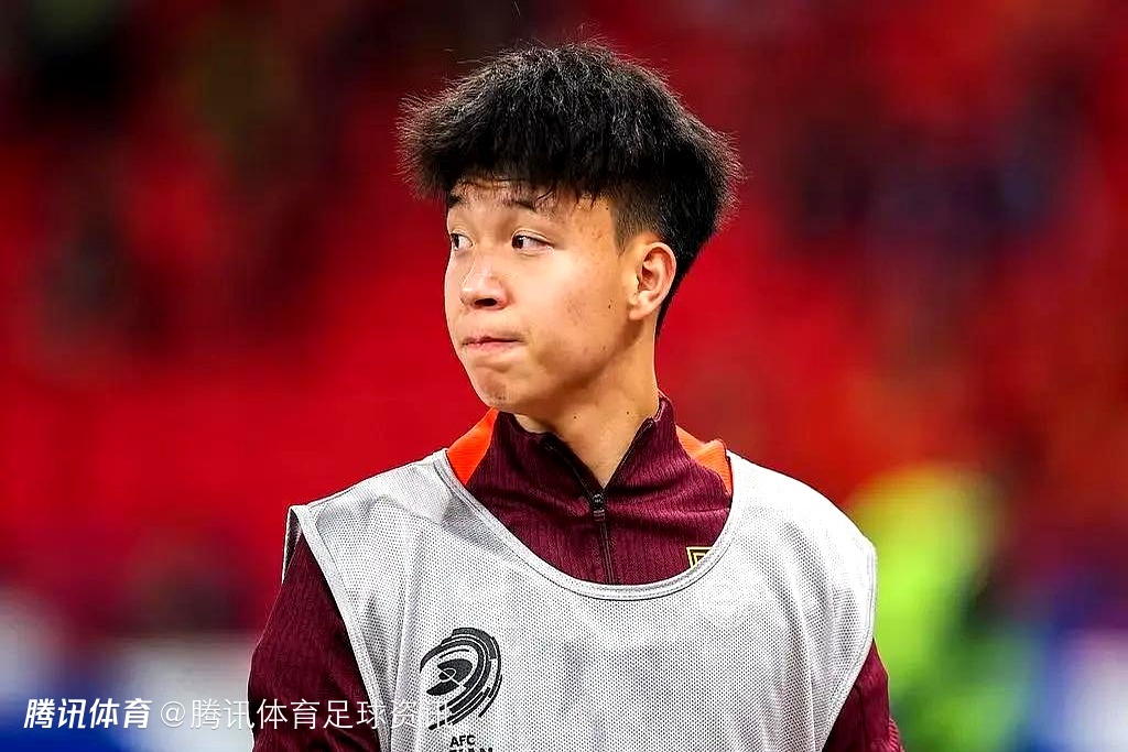记者：王钰栋小腿伤无碍 应该会正常去国足报到