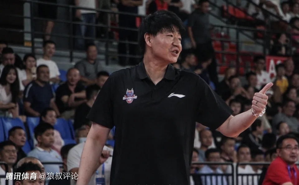 8连胜战绩狂飙！山东主帅：我们打得像一家人 25个助攻就是最好的证明