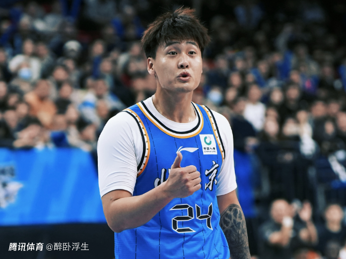 赵睿14+3三分北京逆转双杀福建 曾凡博15分马帝昂14+15