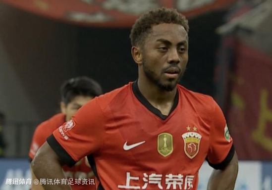 沪媒：海港希望与加布里埃尔签新合同 蒯纪闻离队传闻毫无根据