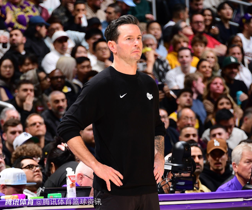 雷迪克：斯马特整个赛季都很稳定 詹姆斯差点破纪录没影响我战术安排