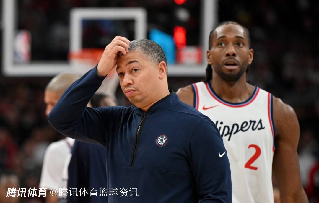 泰伦-卢：只要小卡开始拼抢篮板 就知道他已完全进入状态