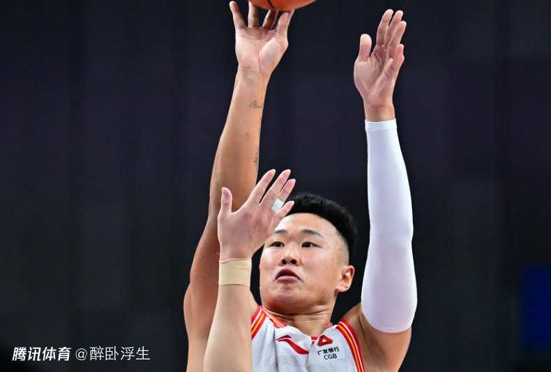 王浩然0.9秒三分准绝杀深圳险胜山东 贺希宁25分克里斯30+9
